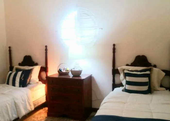 Amazing Location! Walk To Town, & Dinner - Payment Required To Reserve Apartamento
